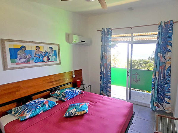 Fare Arana Rooms with AC